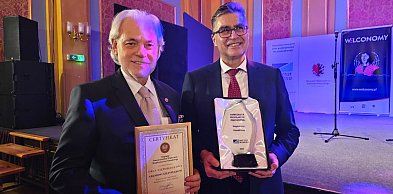 Senator Szejnfeld uhonorowany „Orłem Niepodległości”