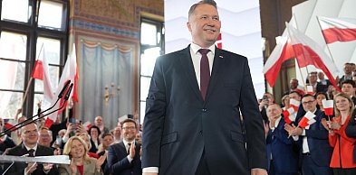 Jak za pomocą demokracji zniszczyć demokrację?