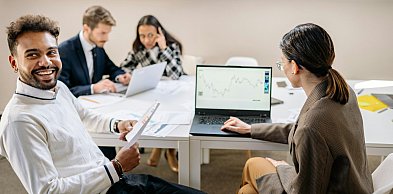 Jak połączyć CRM i aplikację dla handlowców w jednym systemie?