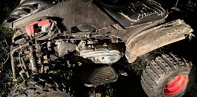 Uciekał przed policjantami quadem. A potem pieszo