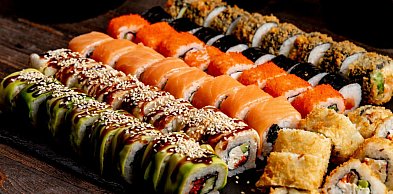 Sushi — co warto wiedzieć przed pierwszym zamówieniem?