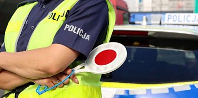 Bez kasków na rowerach i hulajnogach. I jeszcze ta niebezpieczna ekwilibrystyka