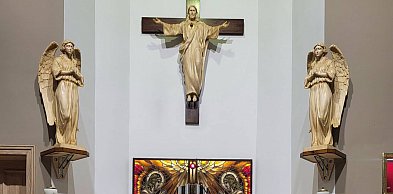 Nowy wygląd prezbiterium kościoła w Nieżychowie
