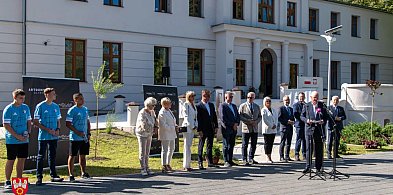 Nieżychowo: inwestycja w pałac i lokalną społeczność-43160