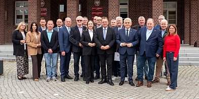 25 lat partnerstwa. Powiat Schwalm-Eder z oficjalną wizytą w Pile-43575