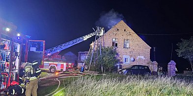 Pożar budynku wielorodzinnego w Sokołowie Budzyńskim. Zagrożone były trzy rodziny-44124