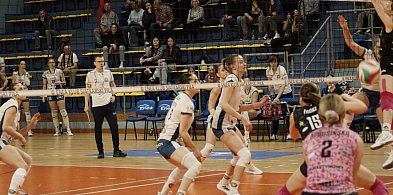 Wszystko na jedną kartę. Fantastyczna podróż w czterech setach