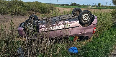 Po pijanemu ukradł samochód, a potem dachował