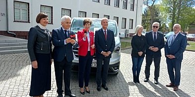 Nowe busy dla DPS w Rzadkowie i DPS w Falmierowie