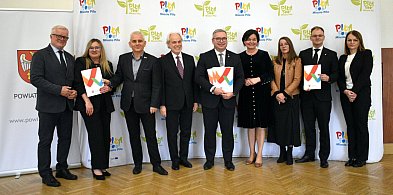Błękitno-zielone inwestycje w Pile, Białośliwiu i Krostkowie