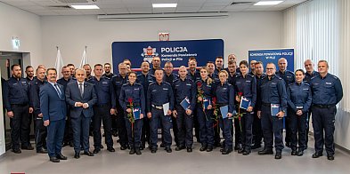 Starosta nagrodził wyróżniających się policjantów-44115