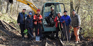 Wyszli ze sprzętem na szlak-44654