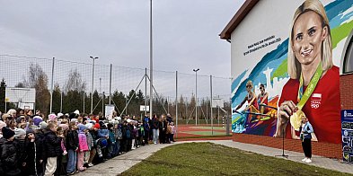 To był pomysł młodych. Natalia Madaj ma swój mural-44957