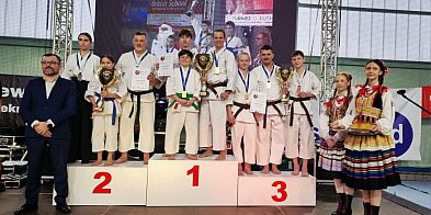 Worek medali dla KKT Shoto-45787