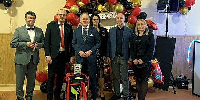 Prezent od sołectwa dla OSP Wysoka