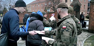 Zameldowali się w Dolaszewie. Ruszyły "Ferie z WOT"