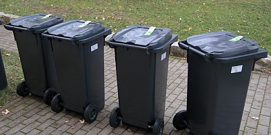 Śmieci w górę! Wysoko!