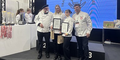 Uczennice z Brzostowa z ogólnopolskim sukcesem