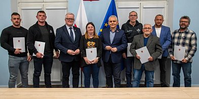 Powiat wsparł kluby sportowe i stowarzyszenia