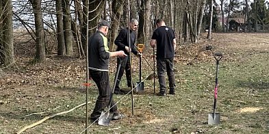 Boisko w Brzostowie upiększy lipowa aleja