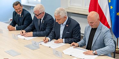 Umowa podpisana. 11 kilometrów dróg do modernizacji