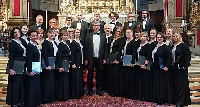 Kolędy i pastorałki w BWA - na wiele głosów!-46117