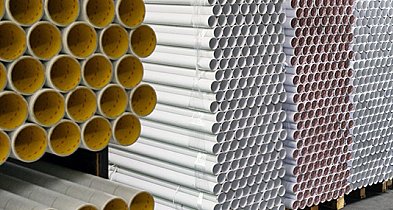 Rury papierowe i ich zastosowanie w branży tekstylnej - Jak wspierają produkcję...