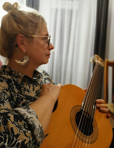 Kraina łagodności z głosem i gitarą Oli Moszyk-44486