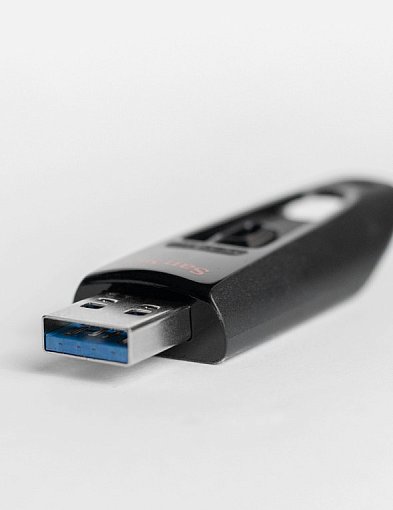 Gadżety z logo firmy a budowanie świadomości marki