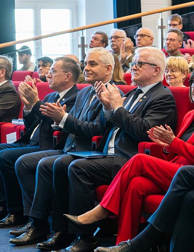 Wilk - temat ważny i drażliwy - na konferencji w Iskrze