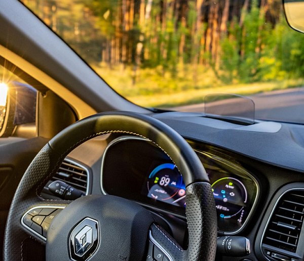 Masz to auto w garażu? Producent natychmiast wzywa na kontrolę!-43282