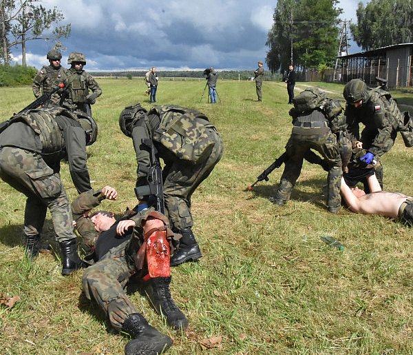 Setki tysięcy Polaków pójdą na szkolenie. Wojsko otwiera drzwi dla cywilów-44593