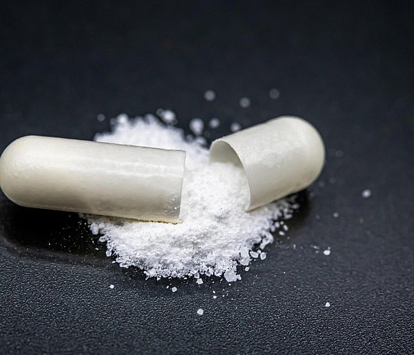 Salmonella w popularnym suplemencie. „Nie należy spożywać”-44972