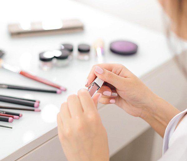 Nie używaj tych kosmetyków. GIS ostrzega przed produktami-45182