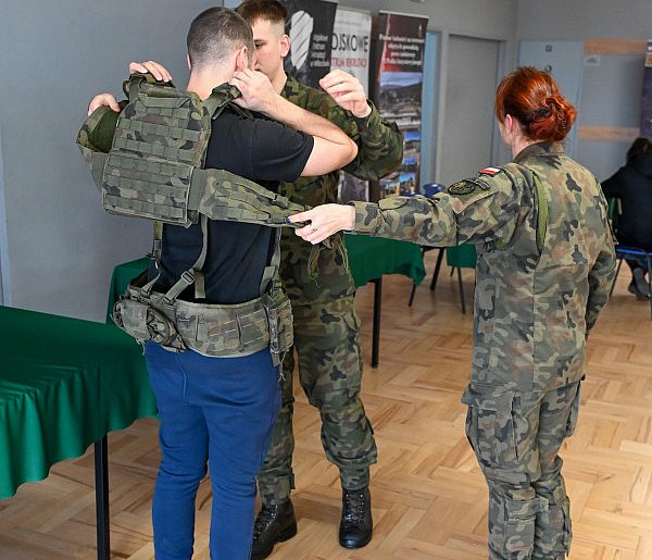 Wojsko wzywa Polaków na komisje. Chodzi głównie o te roczniki-46230