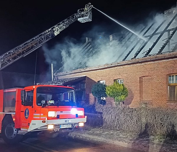 Pożar w Brzostowie. "Spłonęło to, co budowali przez wiele lat"