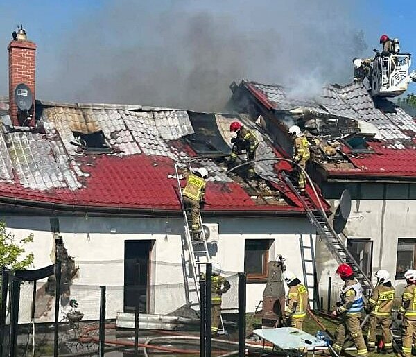 Walczył  z pożarami u innych. Teraz on sam potrzebuje pomocy