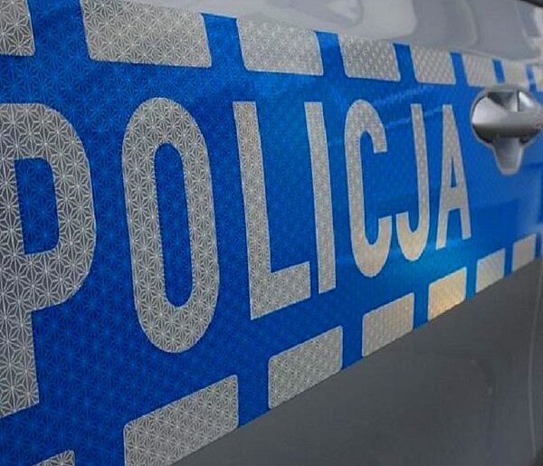 Policjanci uratowali życie 33-latka. Był nieprzytomny, mocno krwawił