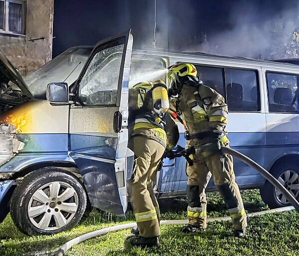 Marcinkowice: Nocny pożar samochodu