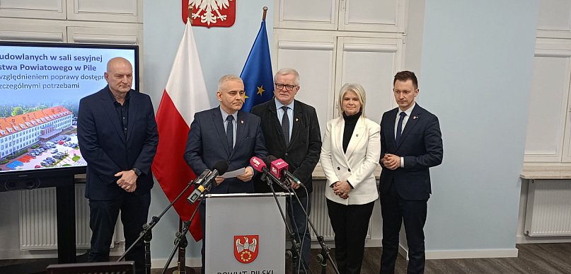 Sala sesyjna starostwa odzyska dawny wygląd