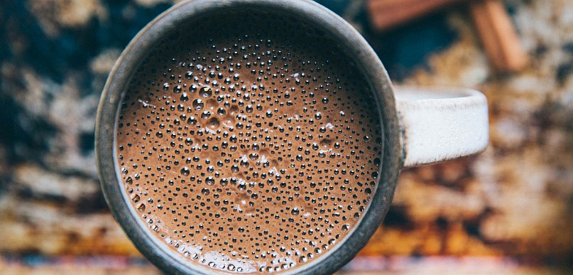 Czekoladowe napoje – gorąca czekolada i inne przepisy z czekoladą