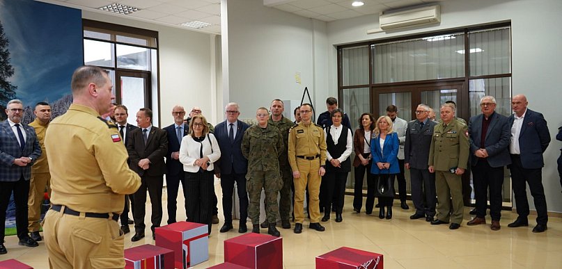 Strażacka odprawa  w KPP w Pile