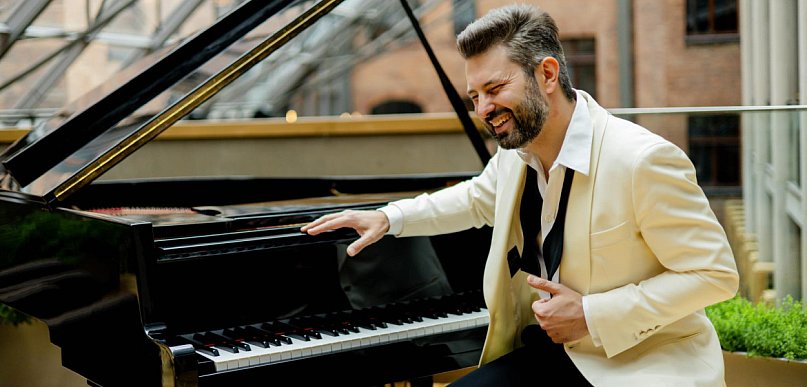 Bartek Szopiński wśród laureatów nagrody marszałka Woźniaka