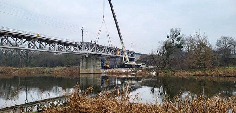 Utrudnienia na linii kolejowej Poznań-Piła. Przesiadka w autobusy