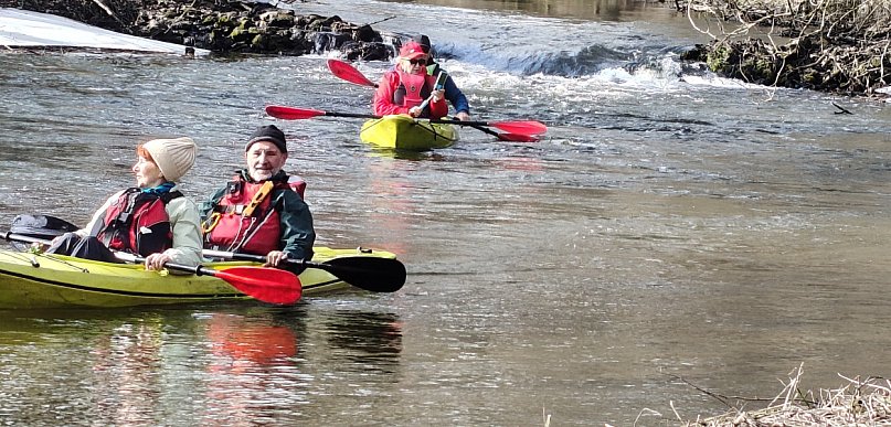 Ze Szwecji do Zabrodzia. Pożegnali zimę w kajakach