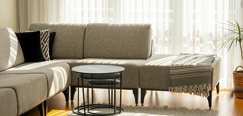 Pasmanteria meblowa w projektach wnętrz – jak wykorzystać ją kreatywnie