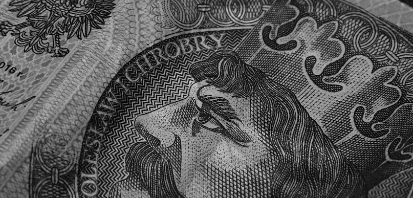 Mediana wynagrodzeń w powiecie pilskim - jak wypadamy na tle regionu?