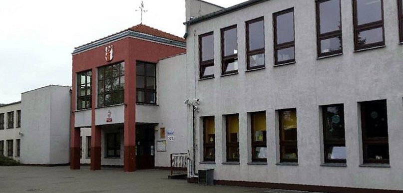 Konkurs na kandydata na stanowisko dyrektora Szkoły Podstawowej w Ujściu