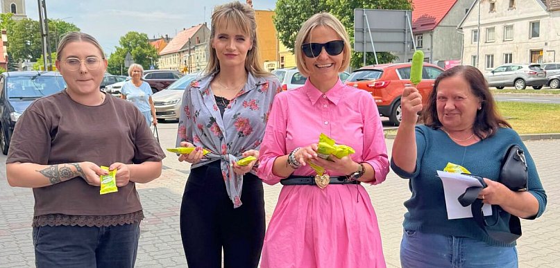 Jastrowie: Wyszły na ulice z lodami. "Dla pozytywnej energii"