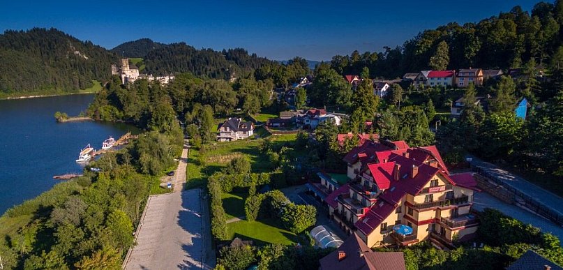 Góry i jezioro w jednym miejscu — Pieniny na rodzinne wakacje z dala od tłumów